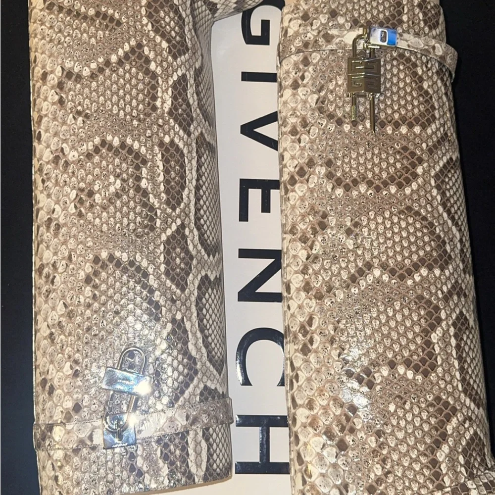 Givenchy Beige Python Pattern boots. Never worn, brand new size 37.5. - Picture 2 of 2